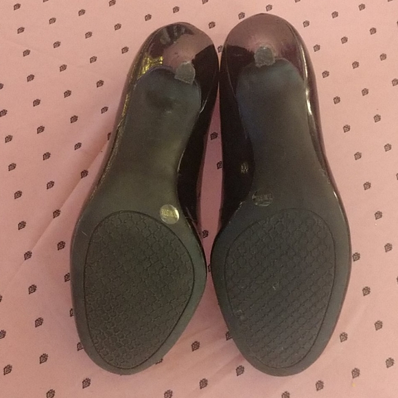 Jessica Simpson heels🖤 - Picture 2 of 5